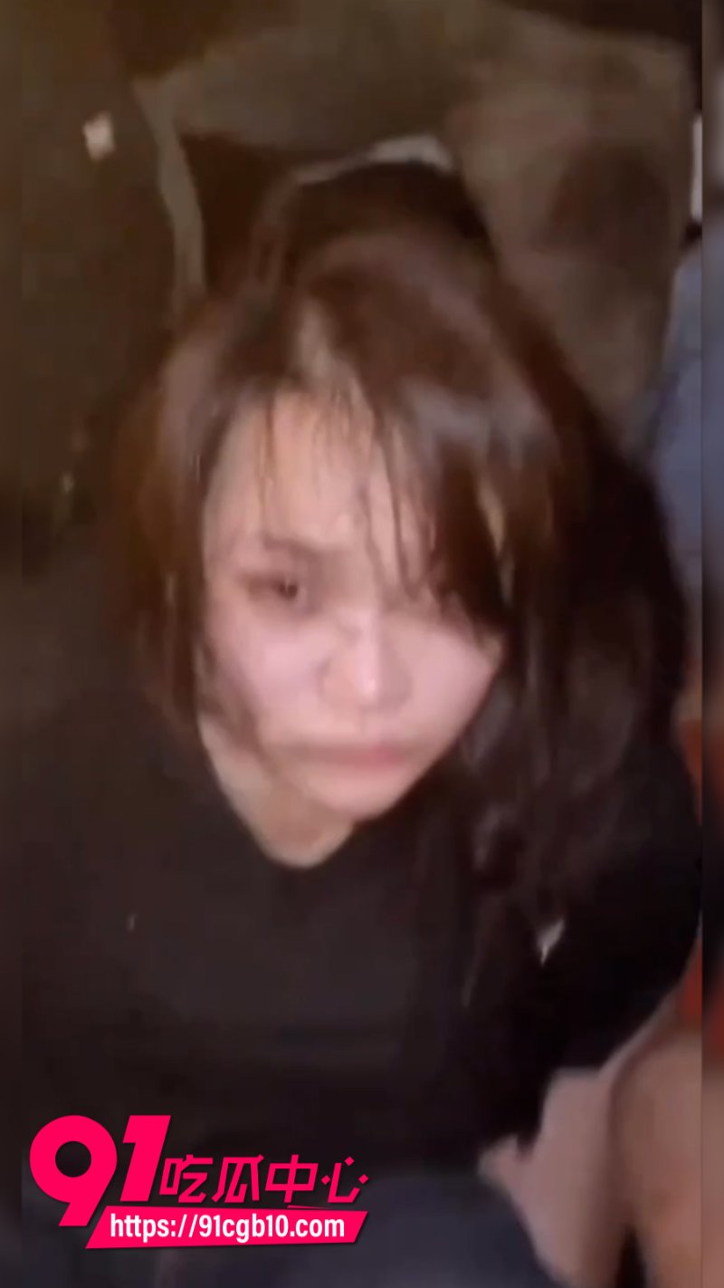 柬埔寨劫囚案现场一女子劫走6名囚犯10