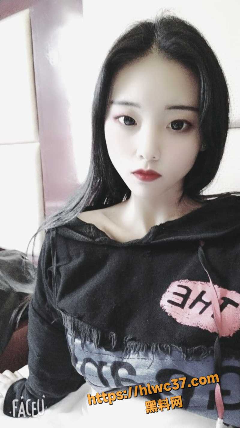 极品长发母狗 温丽妮 在一起以后十分放荡 与我楼梯间厕所疯狂做爱日常