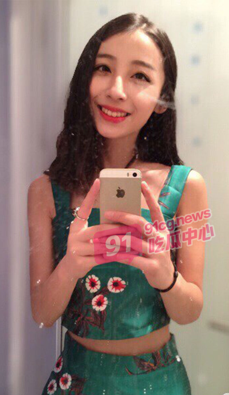 【迷奸网爆门】云南卫视七彩飘香主持人王芃芃  被人渣男友迷奸 视频图片全流出 这下全毁了！