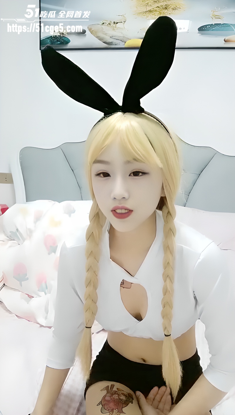 极品金发双马尾 精神小妹 1