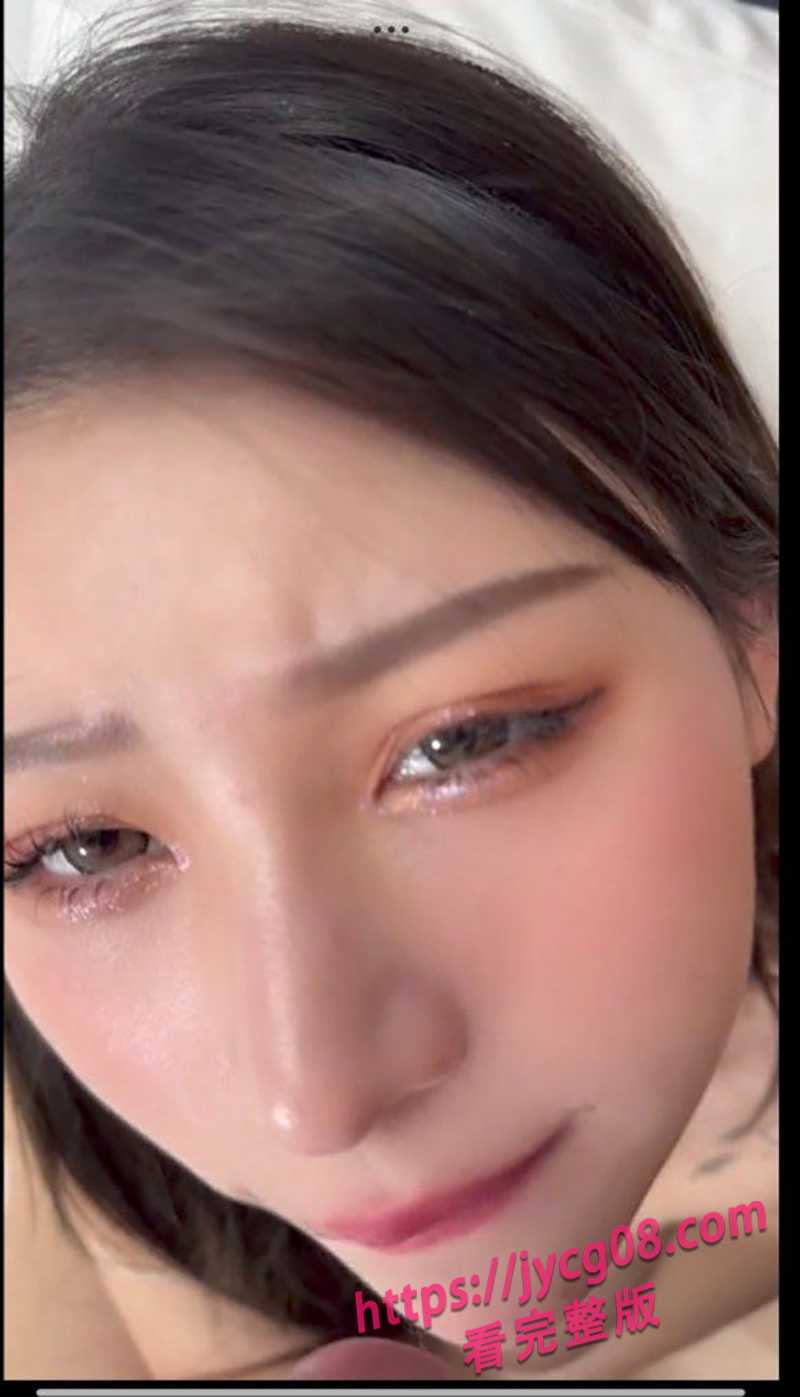 泰式反差女私房流出 丰满身材+花式互动太吸睛 配图2