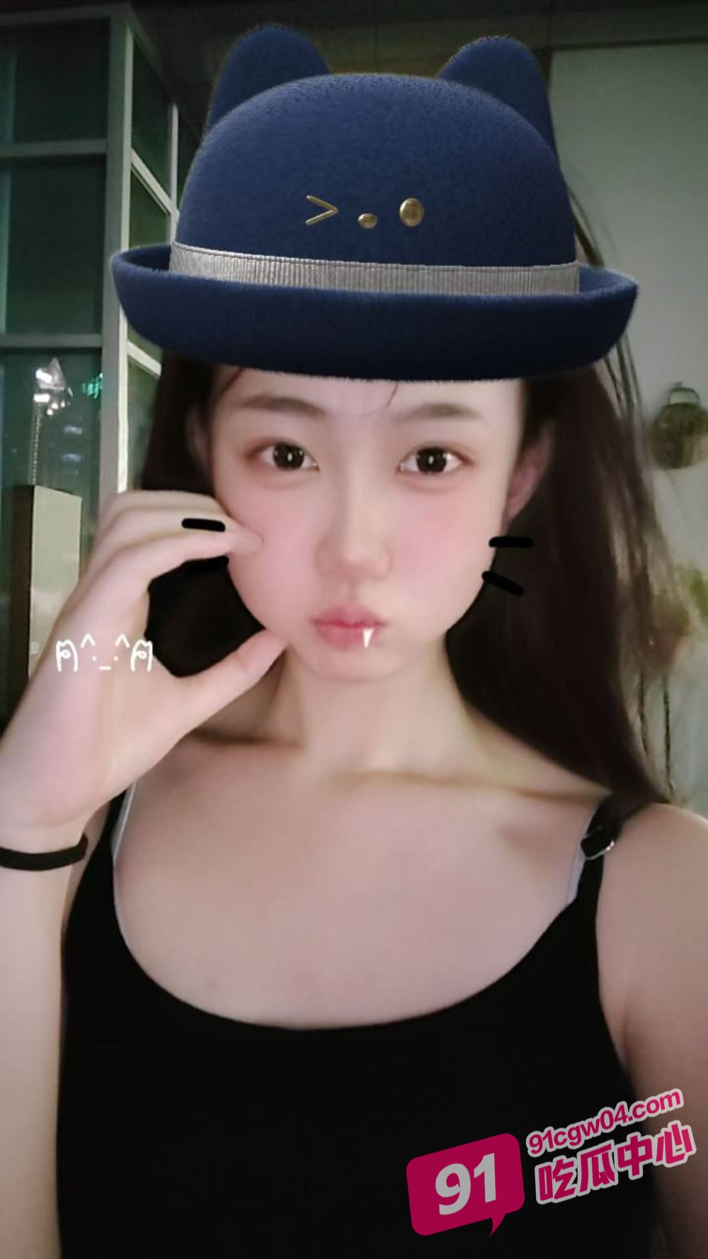 笑麻了!情侣首次尝试拍片 镜头没调好 全程直拍妹子撅起的屁眼! 配图3
