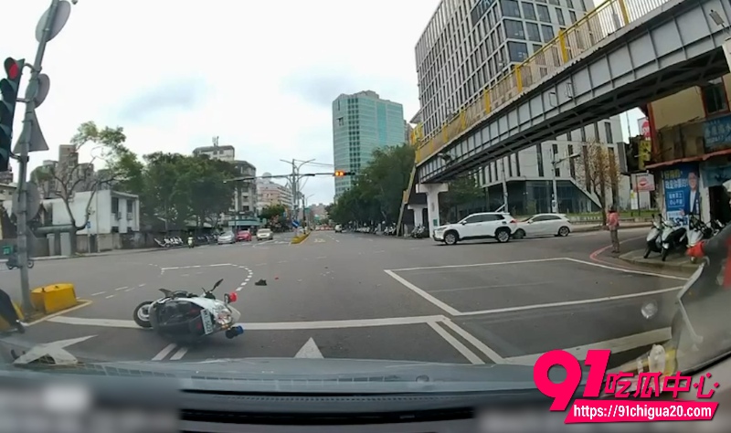 台湾新竹撞车7