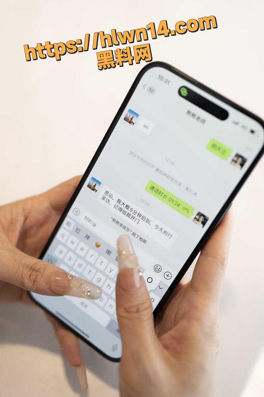 秀人网极品嫩模 李丽莎和潘娇娇 核弹级磨豆腐 网友：好套路啊 看过最爽的套路就是你们的豆腐！