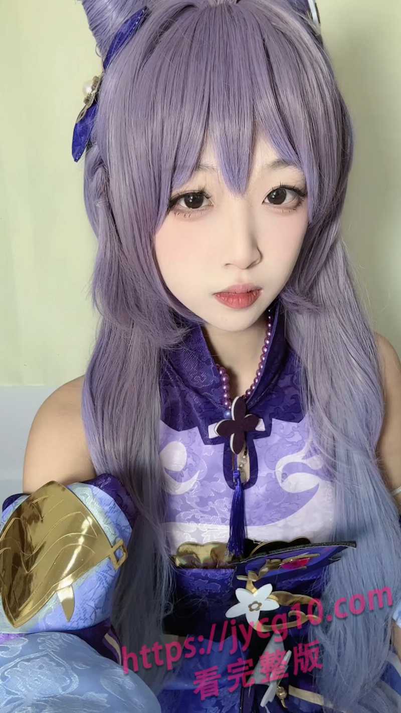 白丝诱惑拉满!狸狸新作中挑战极限快感 表现太绝