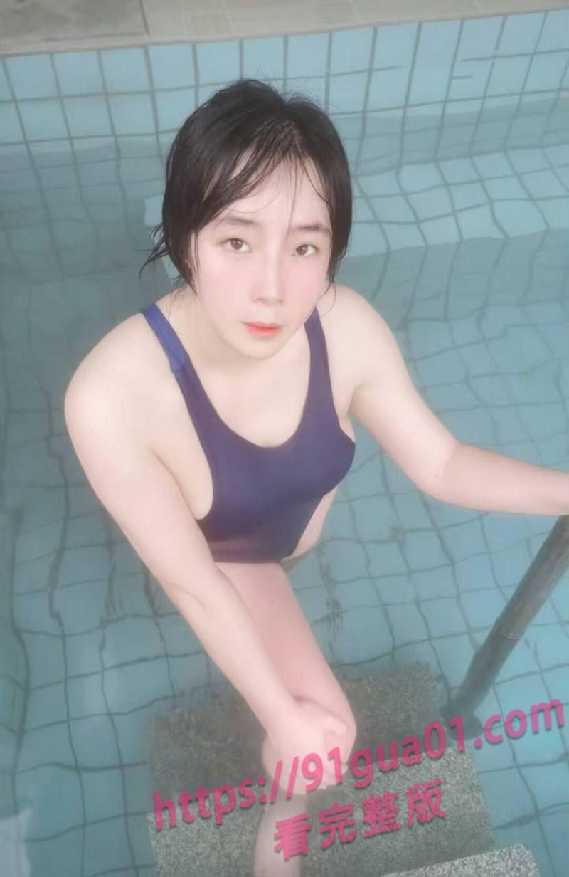 快手少妇雪晶劲爆视频曝光 黑丝制服撩人十足 配图2