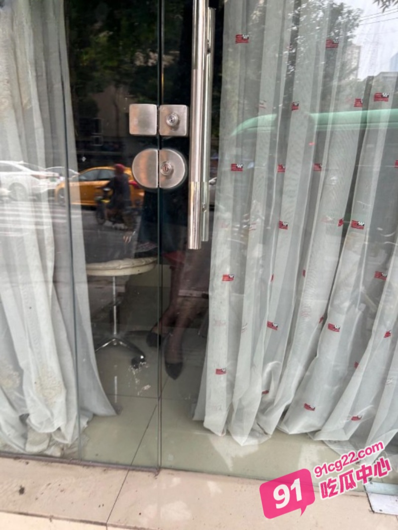 探洞大神成都历险记 小钢炮探花站街女 20余位小姐姐好似人间天堂！ 配图2