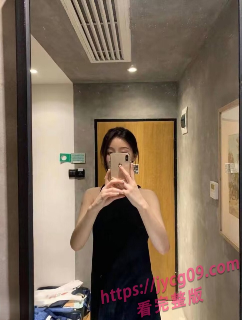 高冷御姐私下太反差 筷子腿+娇喘声让人欲罢不能！
