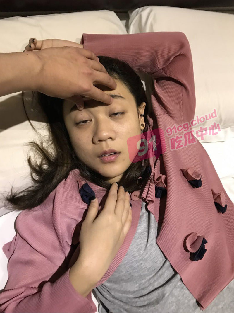 【内部大瓜】南通市中通快递员迷奸女上司蔡菊茗 拍摄大量不雅视频遭曝光