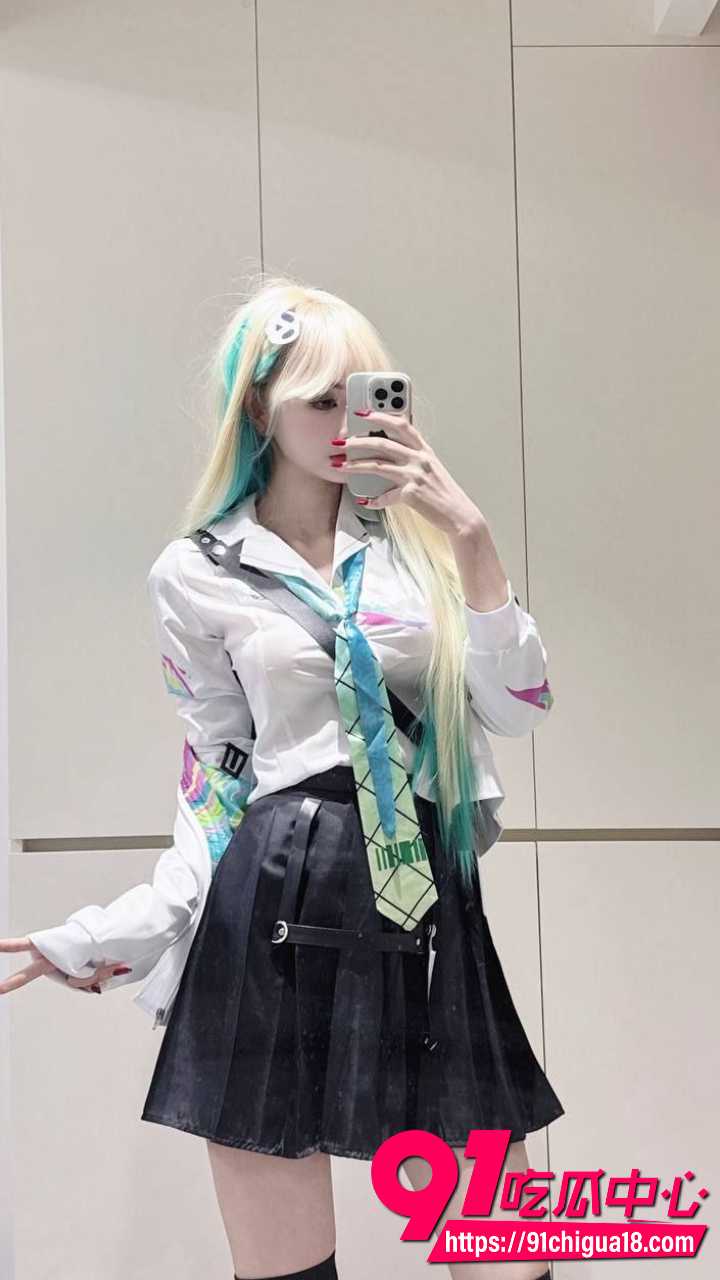 情趣圣诞兔女郎白虎骚穴吞棒榨精 第一视角深喉侍奉到衣服全脱榨精喷射