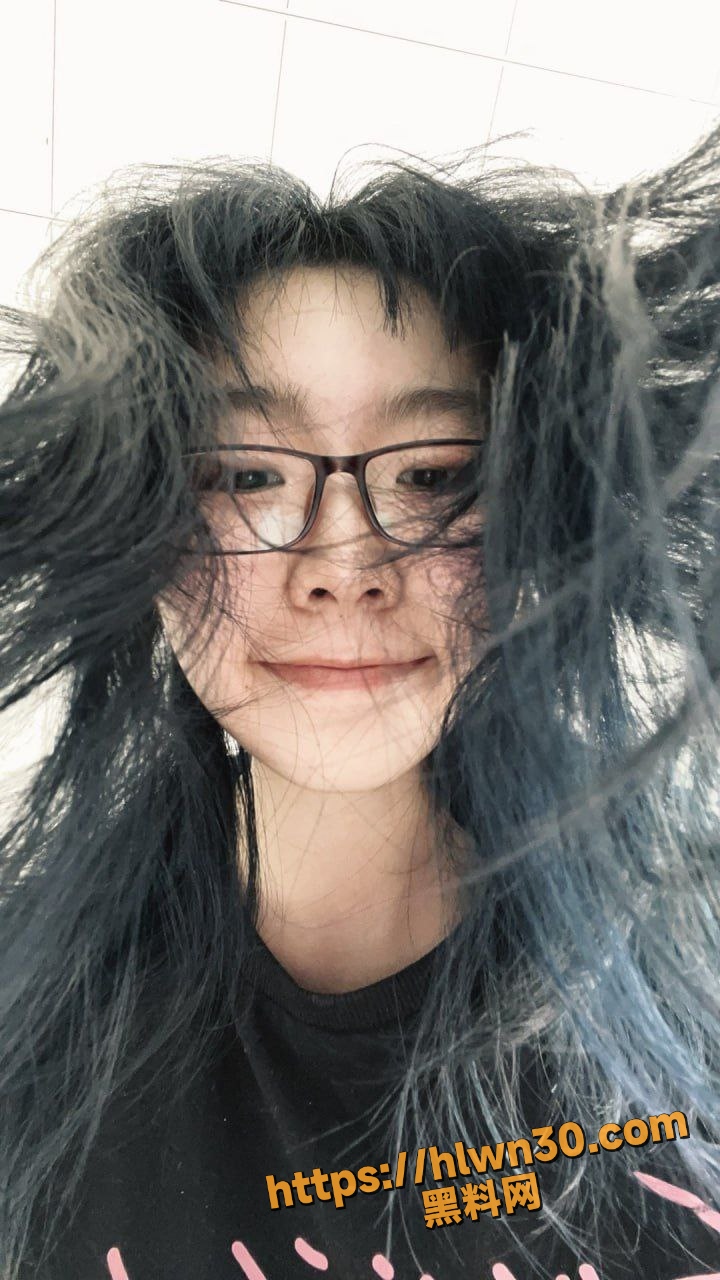 每日大赛 女大学生宿舍自慰 你有没有调教过女大学生的经历呢？