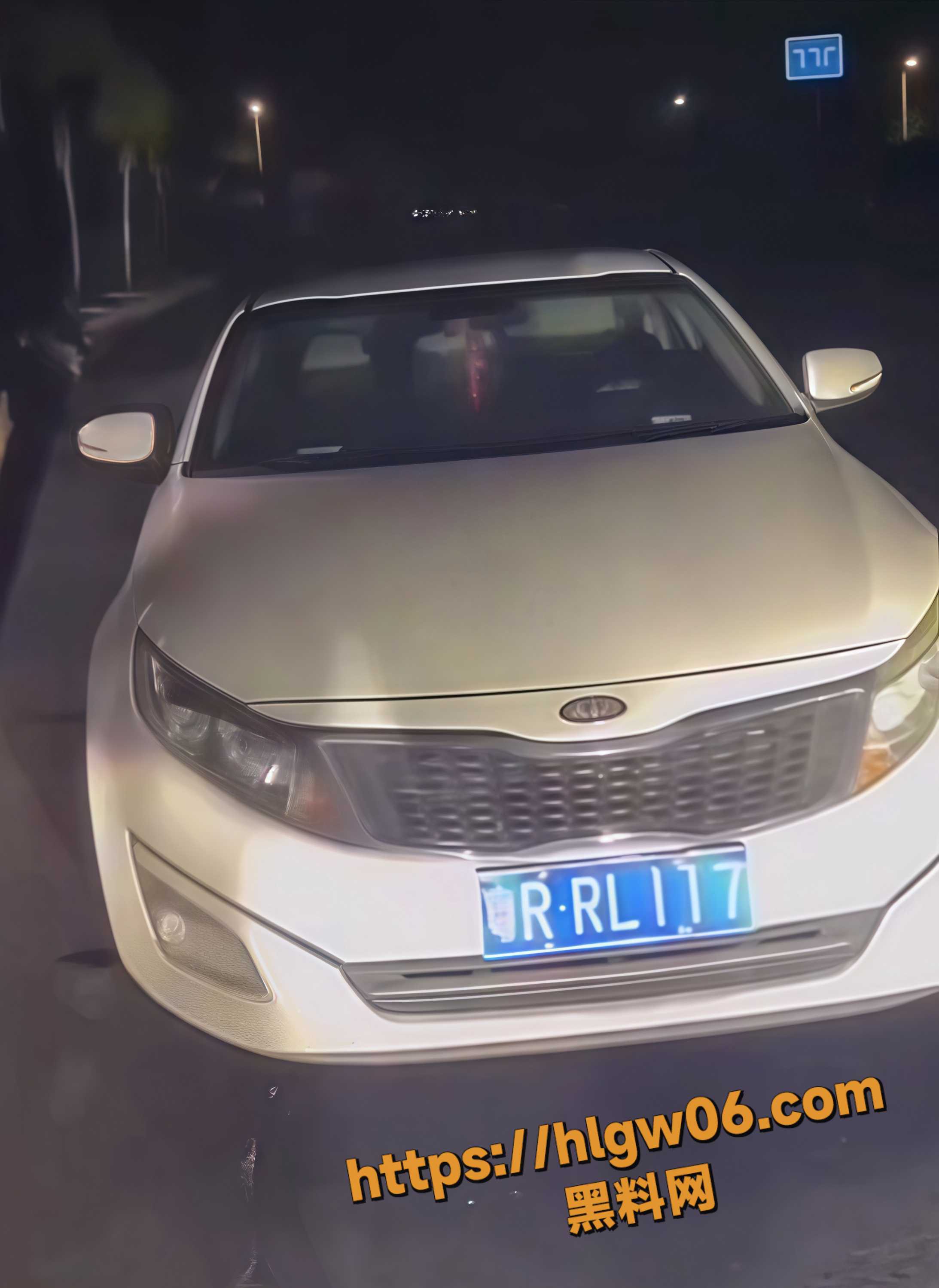 广东东莞女子出轨车震被男友当场抓现行 奸夫裤子都脱光了 女的还狡辩说我真的没做 节目效果拉满