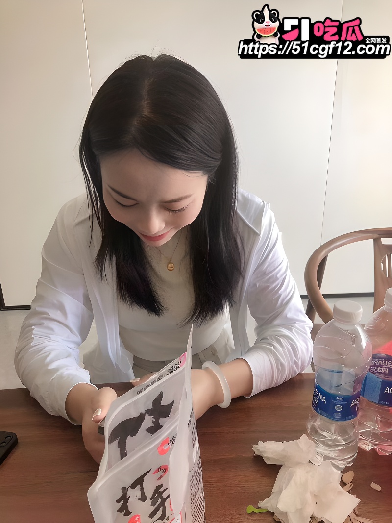 极品长发少妇 林亚婷 3 极品长发少妇 林亚婷 3