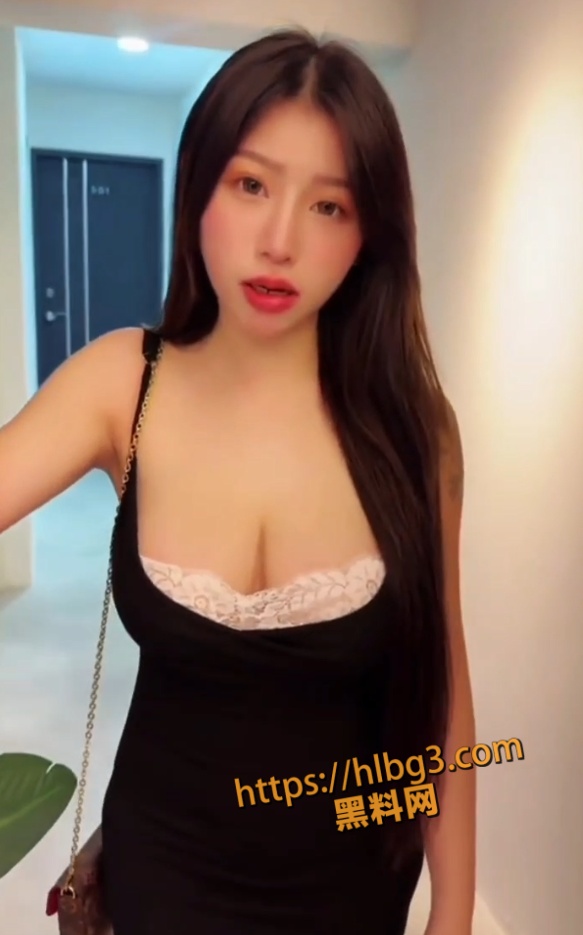 雪白巨乳房东艾瑪Emma被房客调教 颜值天花板 多姿势爆操私密视频泄露 超级色情！