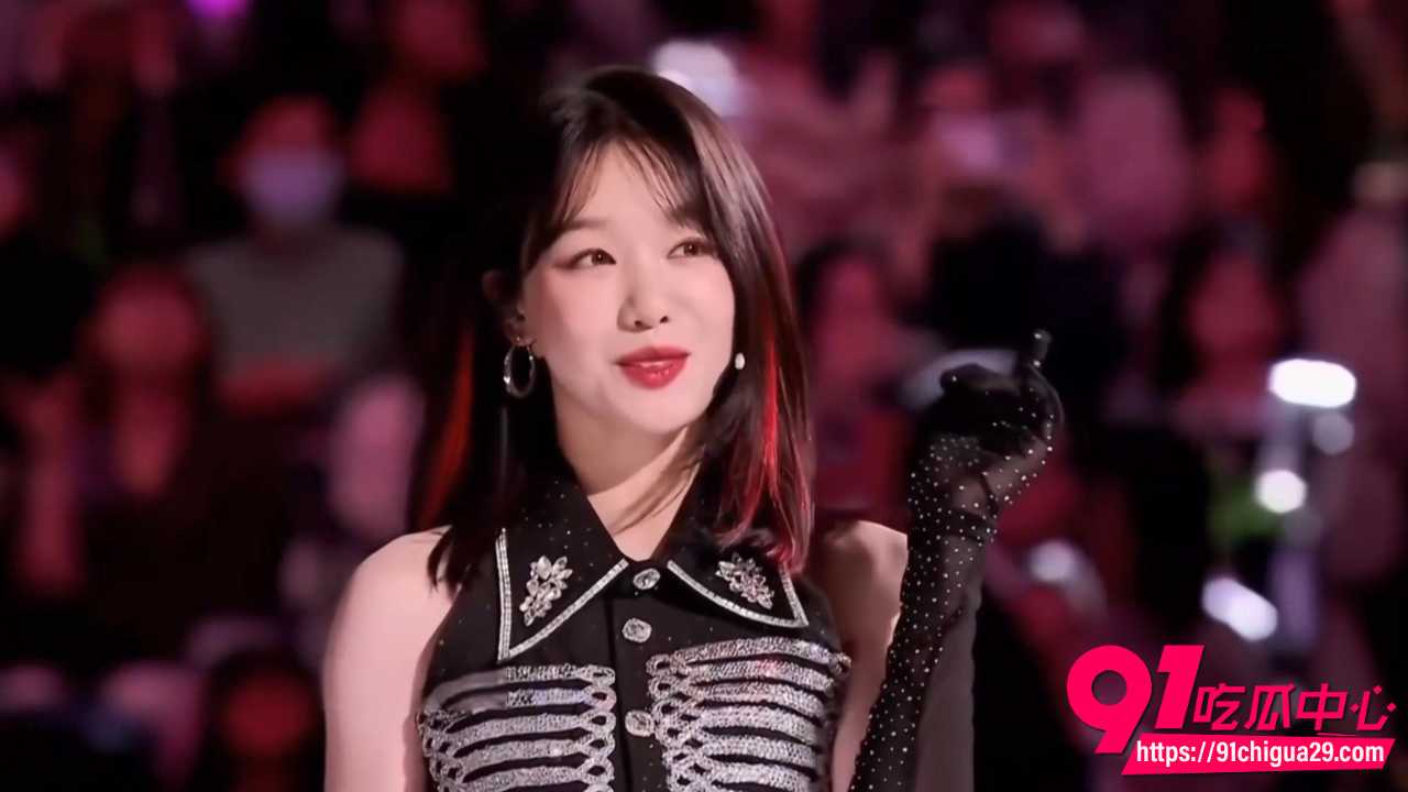 顶级反差网红火箭少女AI脱衣大秀2 顶级反差网红火箭少女AI脱衣大秀2