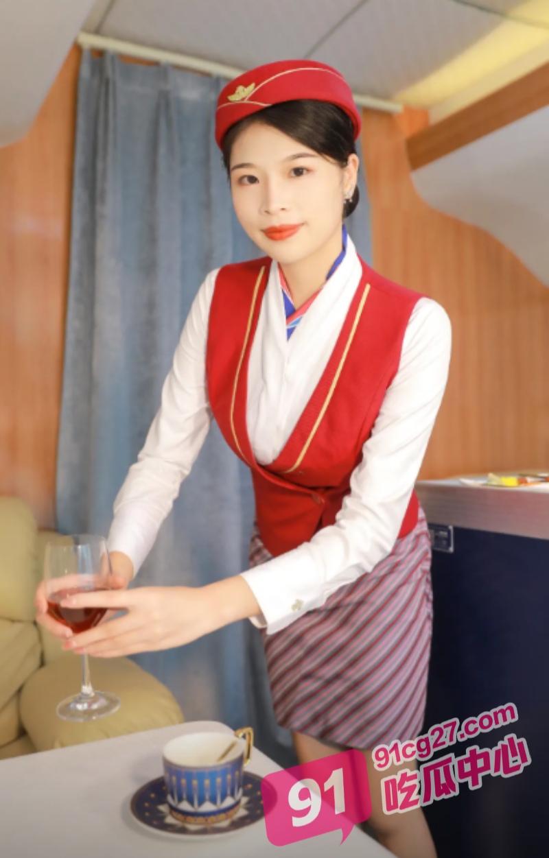 “爸爸先别射 我还要”富二代酒店爆操南航退役空姐 疯狂后入淫叫爽翻天!