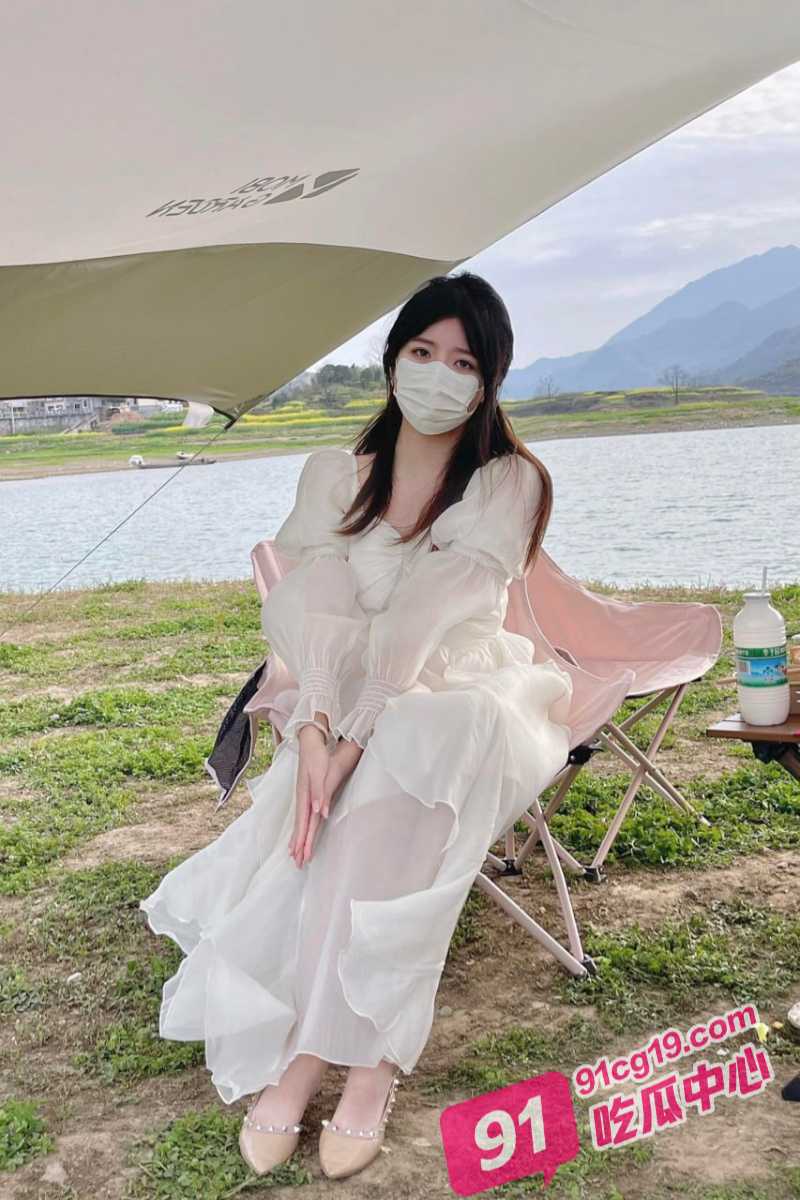 抖音32万粉丝网红 aiwanxiongxiong 送炮上门被大哥曝光 当网红就是为了卖得更贵 配图3