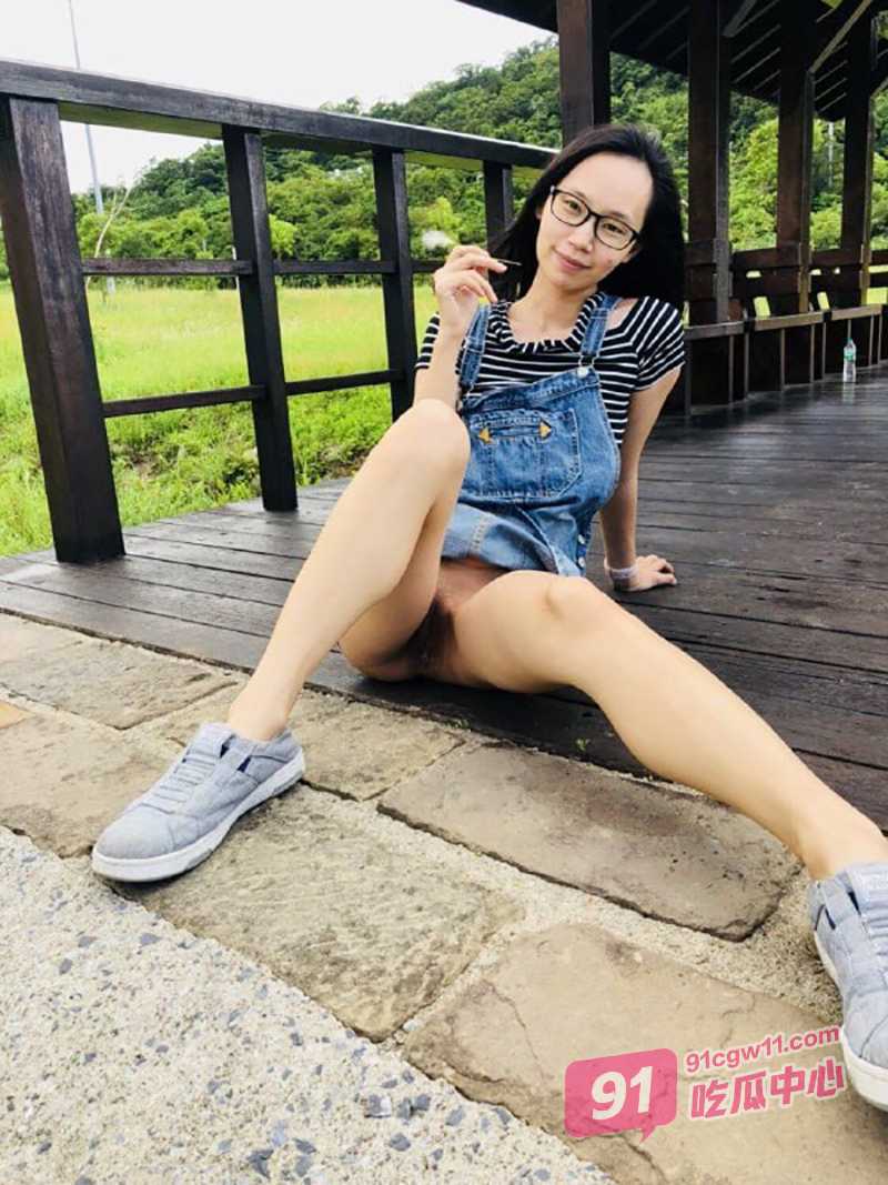 江西反差孕妇周宇琪 大肚子母狗马上要生 性欲高涨急迫和老公打炮 被干完能立马来好运吗？ 配图3