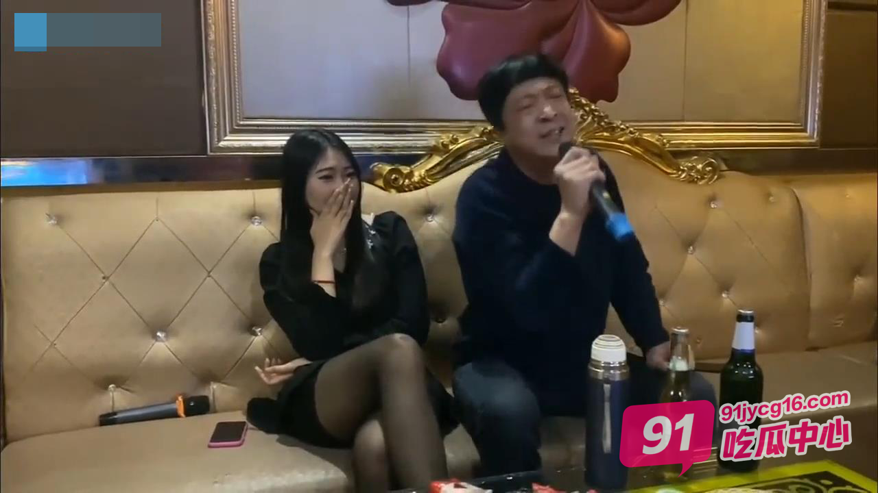 大哥来商K目的是真纯粹！点妹妹主要就是为了氛围～ 配图2