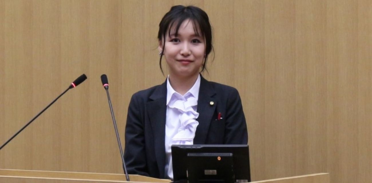 日本川口市36岁美女议员岡本小百合被扒出早年拍性爱视频 该片还是FANZA销量冠军