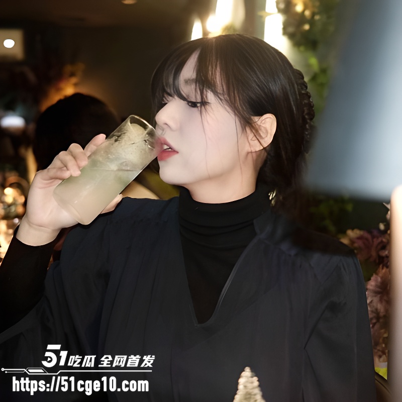 高颜值巨乳女神自拍泄密 2