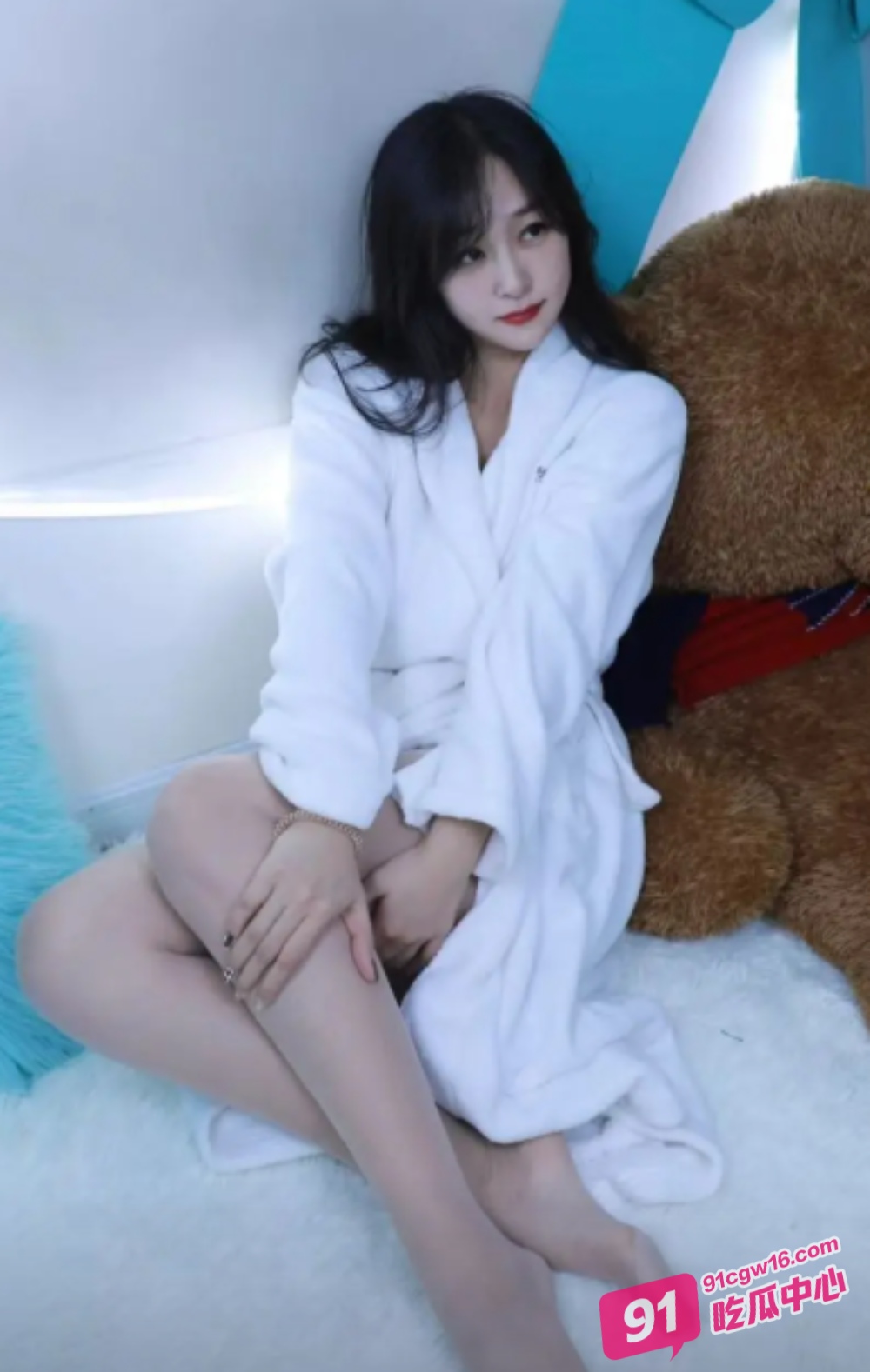 广东单身富婆李欣梅包养洋屌寻欢作乐 肥臀大奶被肏到虚脱 配图2