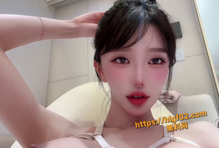 韩国顶级模特私密视频外泄！巨乳肥臀S曲线全裸露点，脸逼同框自慰高潮表情管理绝了!