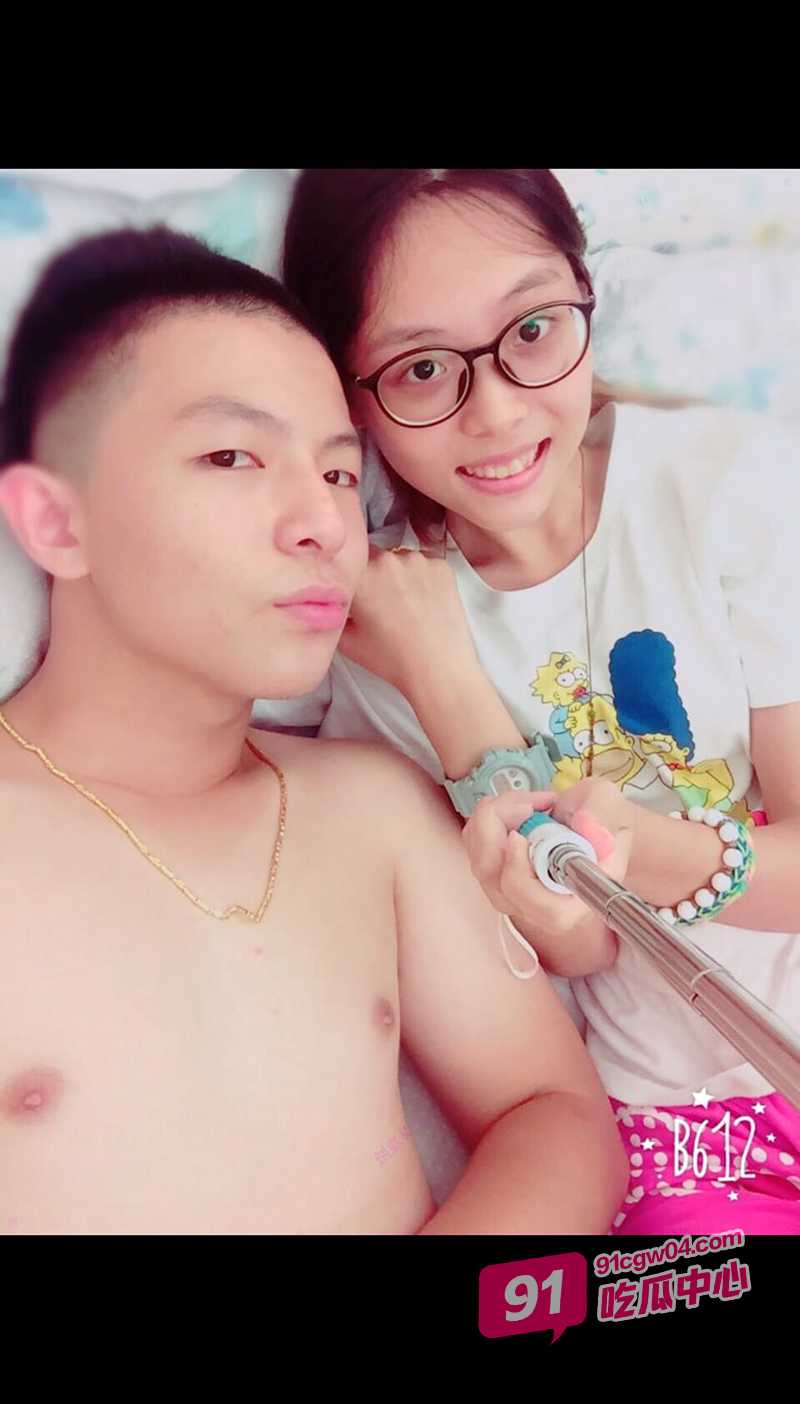 威海恋爱脑少女董含蕴性爱视频流出 清纯外表下是淫荡母狗 渣男前任分手后泄密大尺度露脸视频!