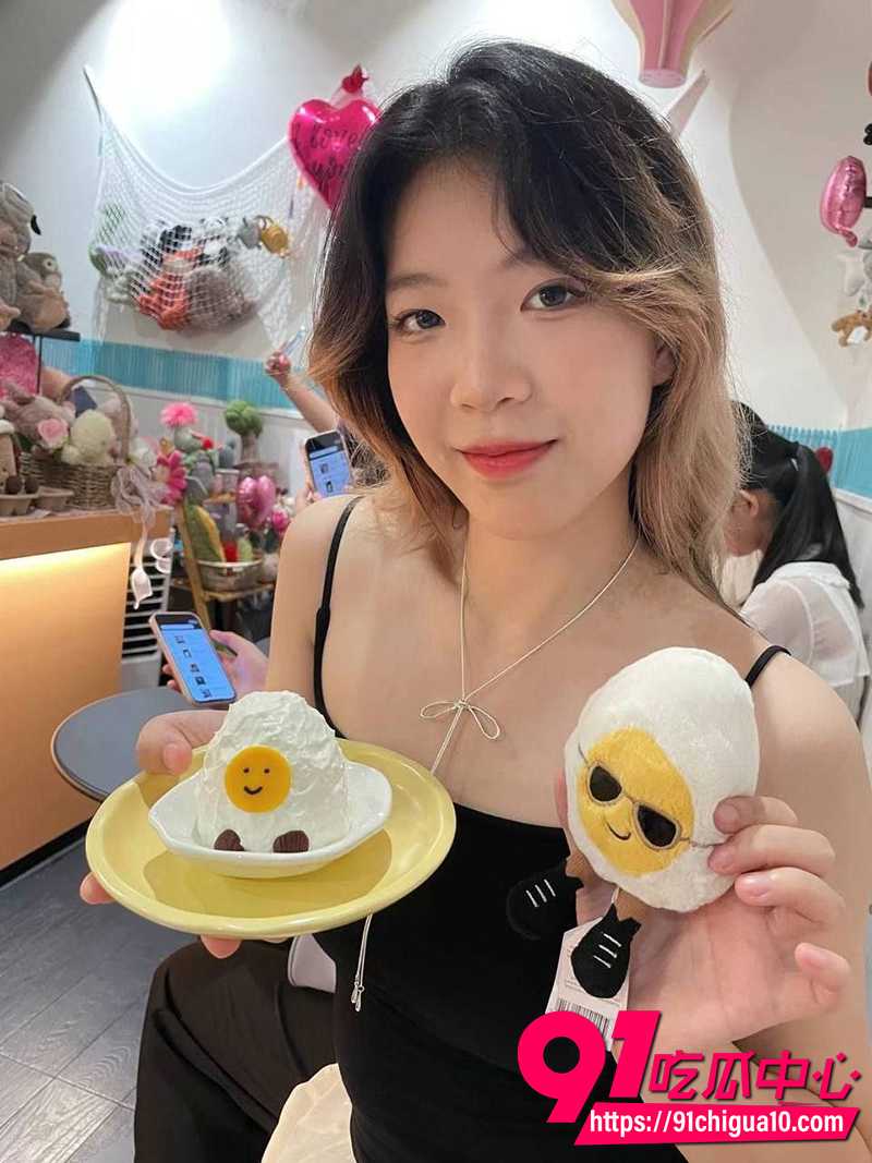 上海师范大学 李妍熙 淫荡自拍流出 身材柔软火辣 卫生间给男友深喉 后入翘臀浪叫不断!