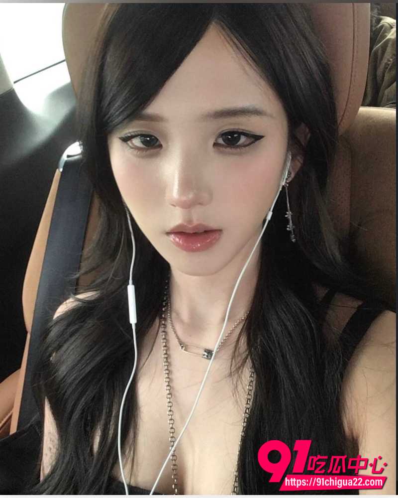 井川里予海外晒吸烟照 2 井川里予海外晒吸烟照 2