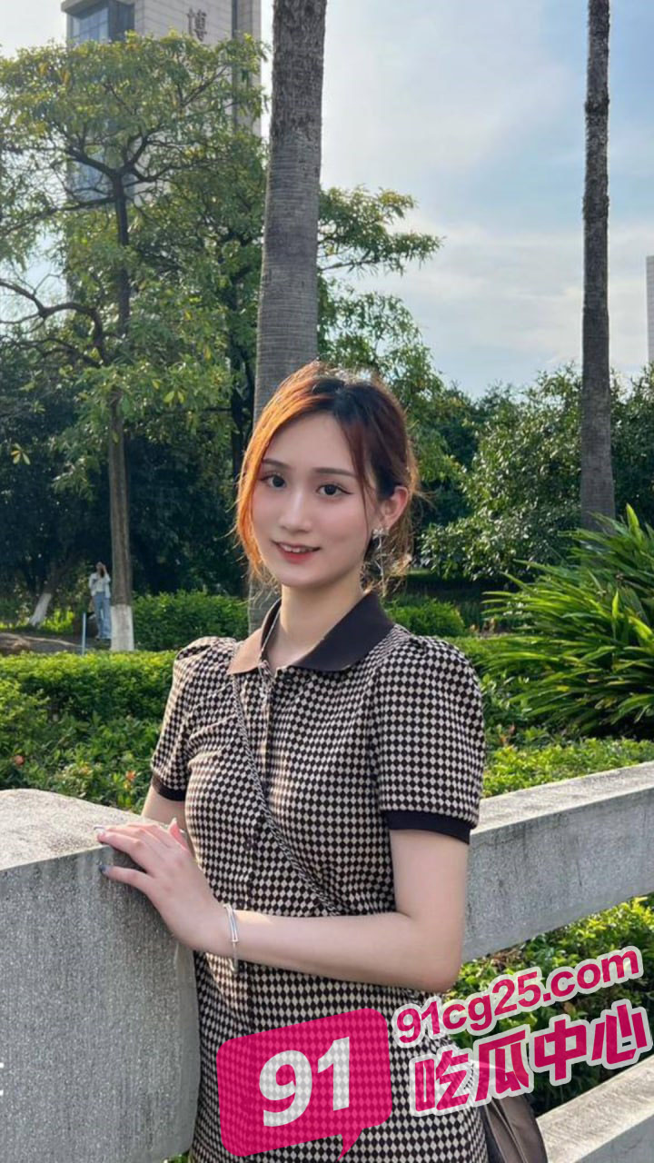 “我的大屌会转弯” 约会艺校舞蹈生 酒店疯狂打桩满脸潮红！ 配图2