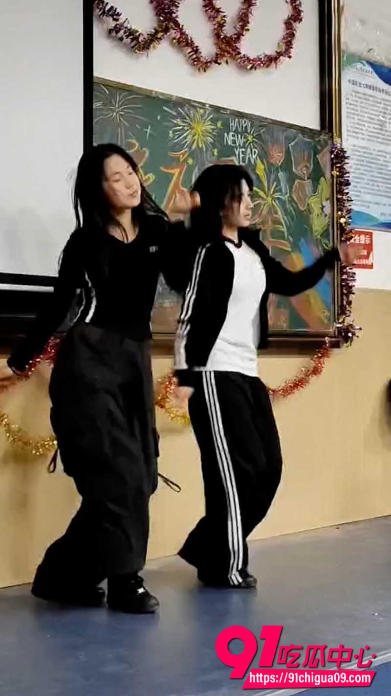 小学元旦晚会3