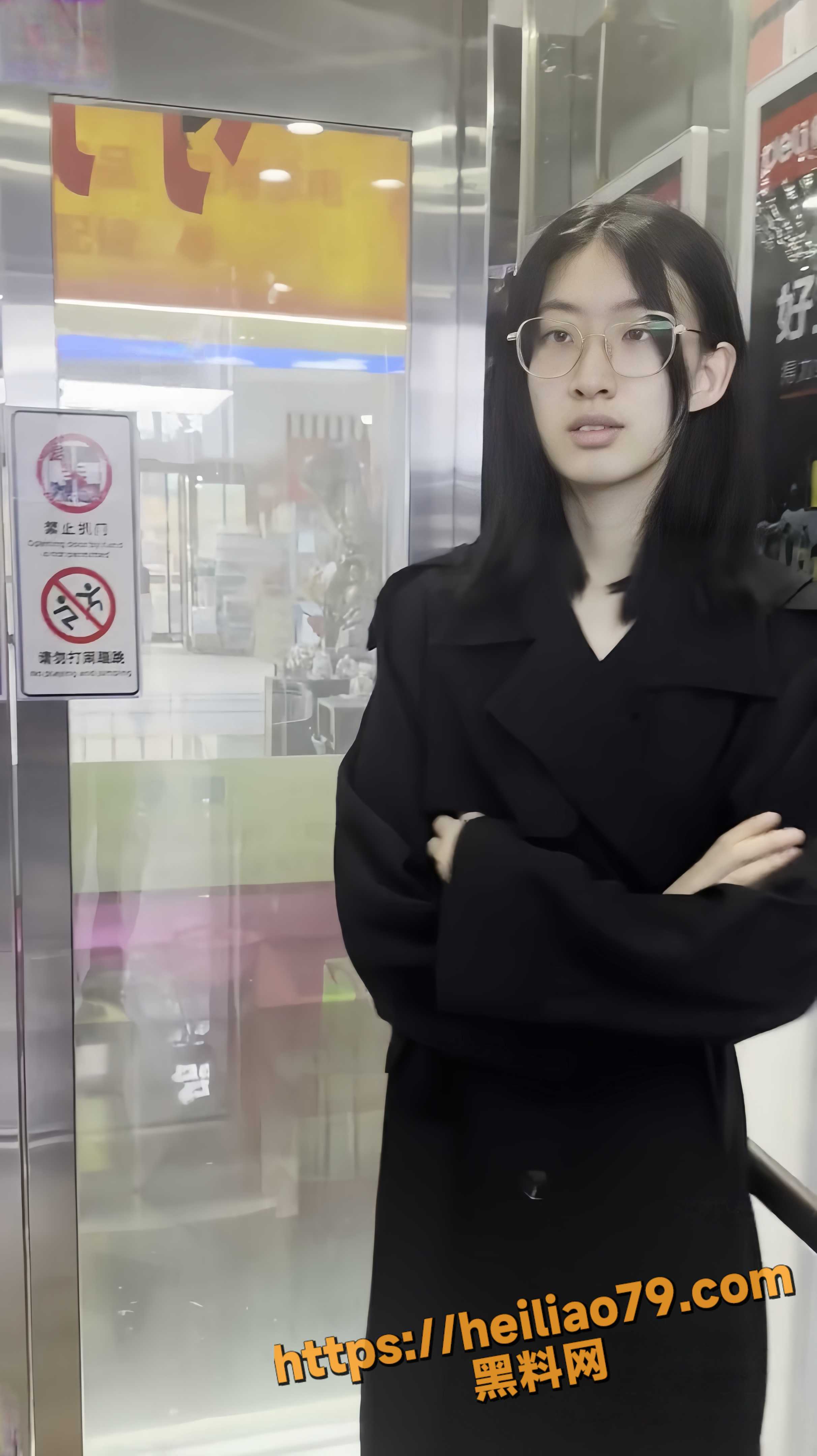 西萌工作室 濑濑 最新作品 户外刺激全裸露出 狂秀美乳翘臀！