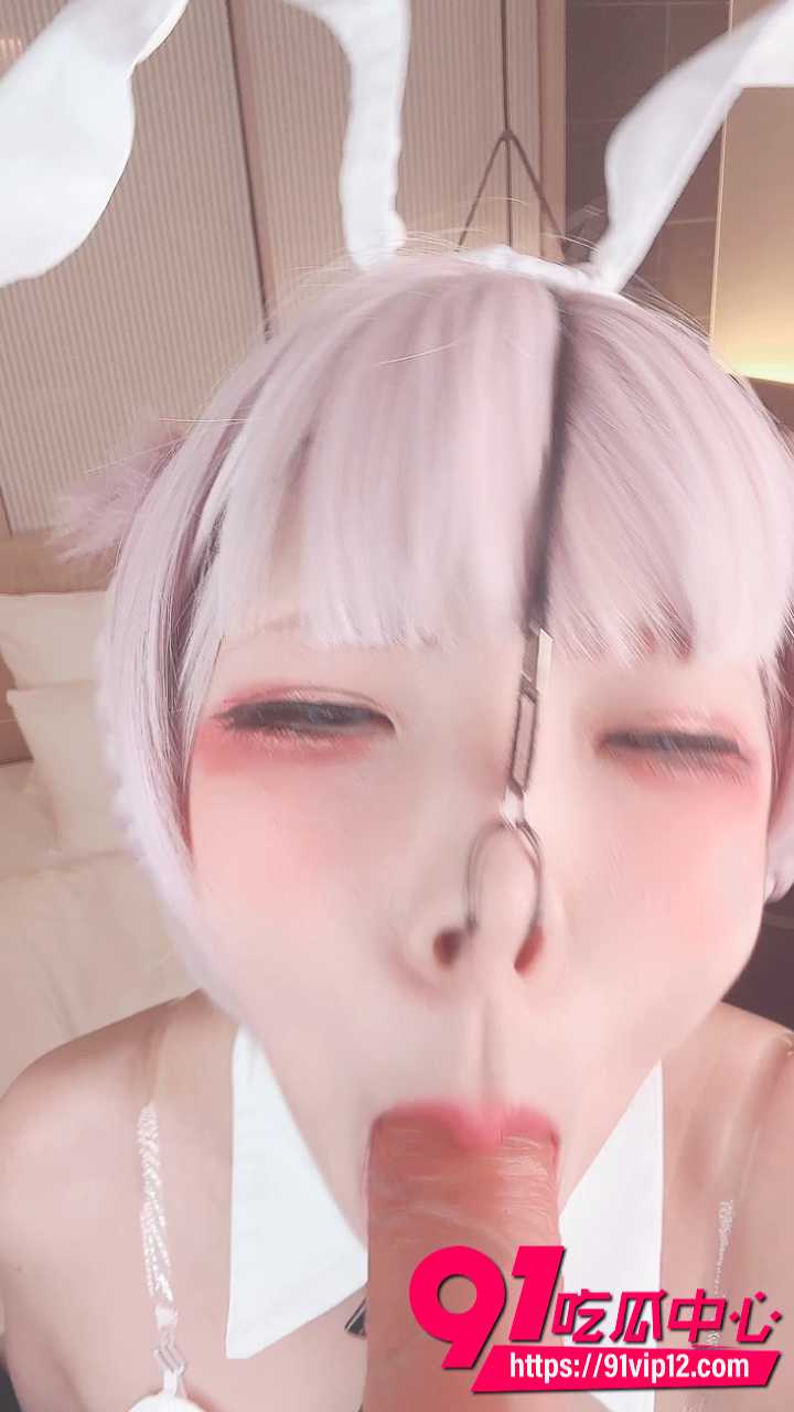 日本极品福利姬comonun8