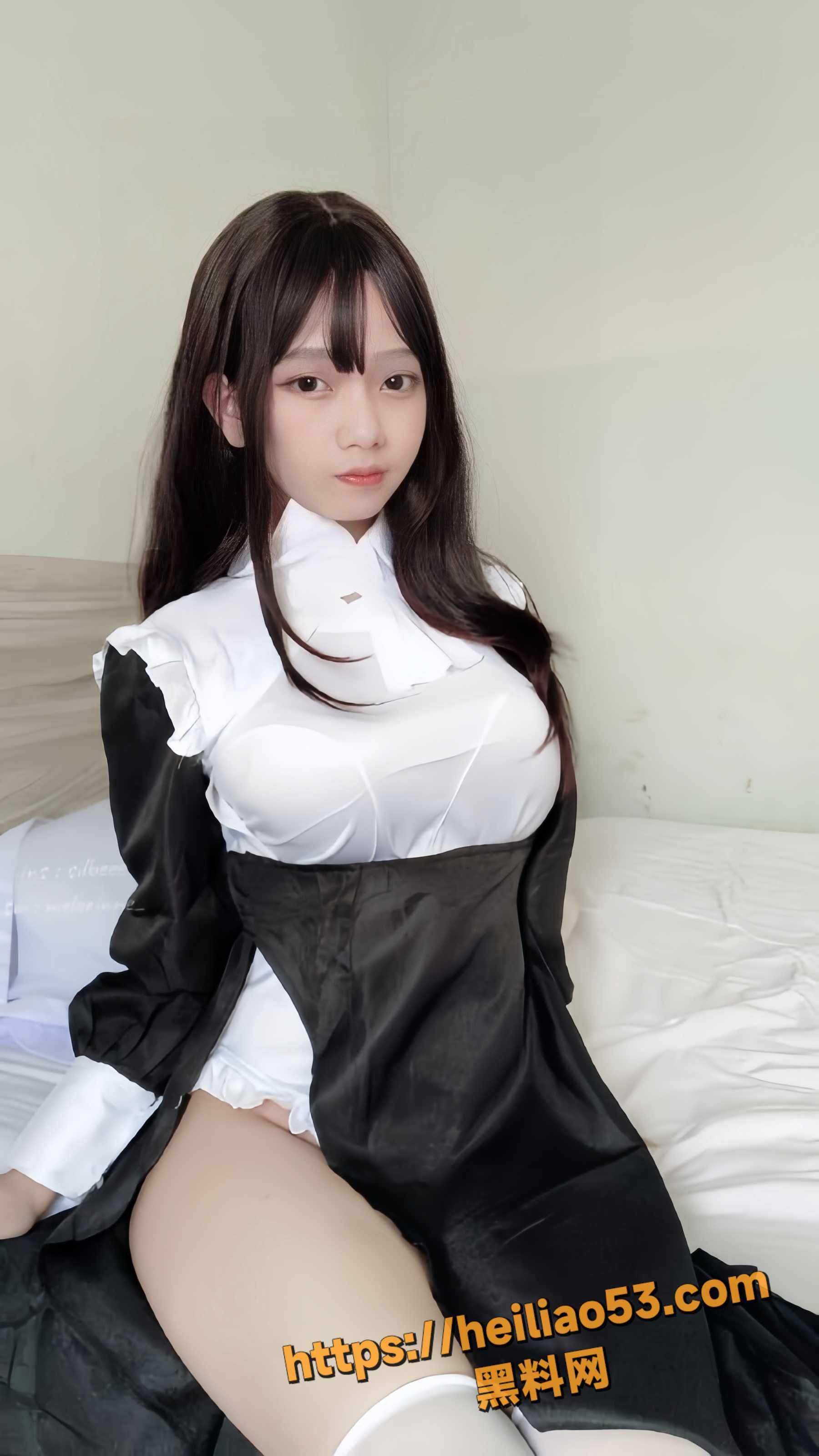 极品巨乳福利姬 Silbee 多套COS服道具自慰合集 二次元福利撸管必备！