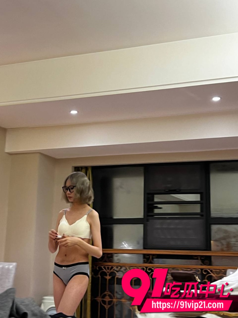 狼友投稿贵州清镇极品御姐蒋玉佳小母狗为了王者荣耀上分甘愿出卖肉体陪睡挨操50