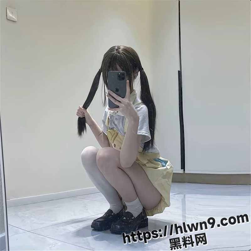 推特极品福利姬 呓小涵 福利视频流出 一线天珍珠美鲍 简直人间极品尤物