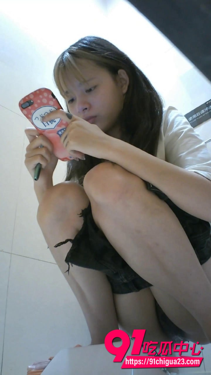 餐厅女厕偷拍8