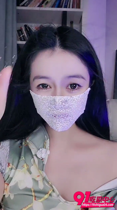 简一妖娆身姿裸舞自慰2