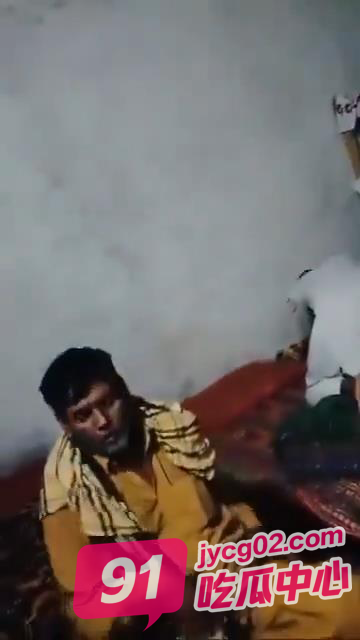 巴基斯坦你不知道的一面 哥哥当着父亲的面杀妹妹 父亲居然坐视不管！ 配图3