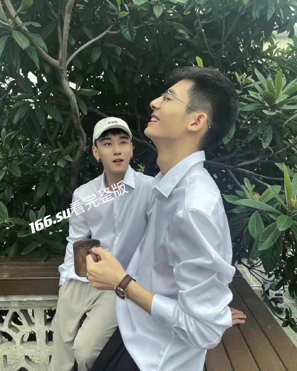 抖音百万粉丝gay主播脏脏星Ztar背着老攻偷情视频流出大尺度激情性爱 配图5