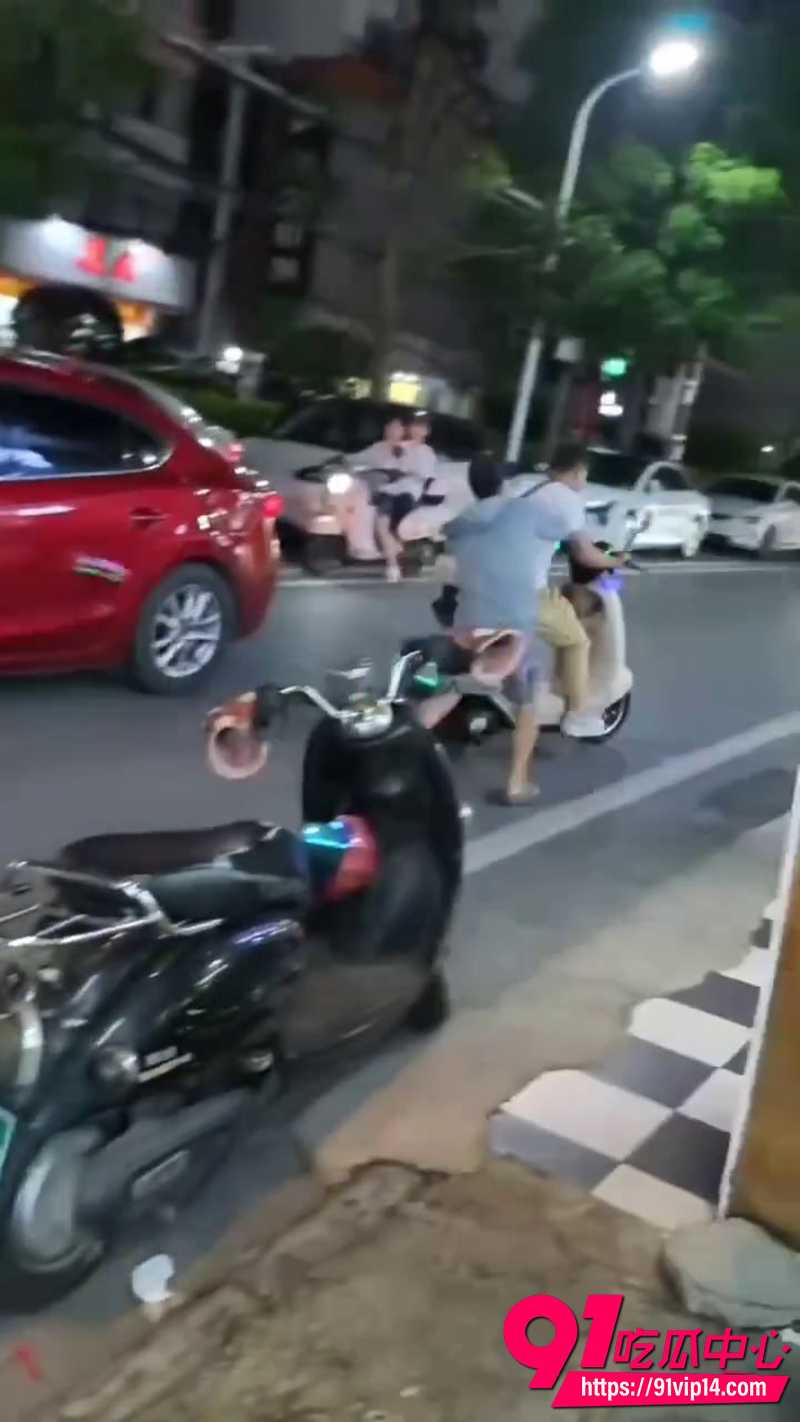广西北海合浦美人鱼广场  6