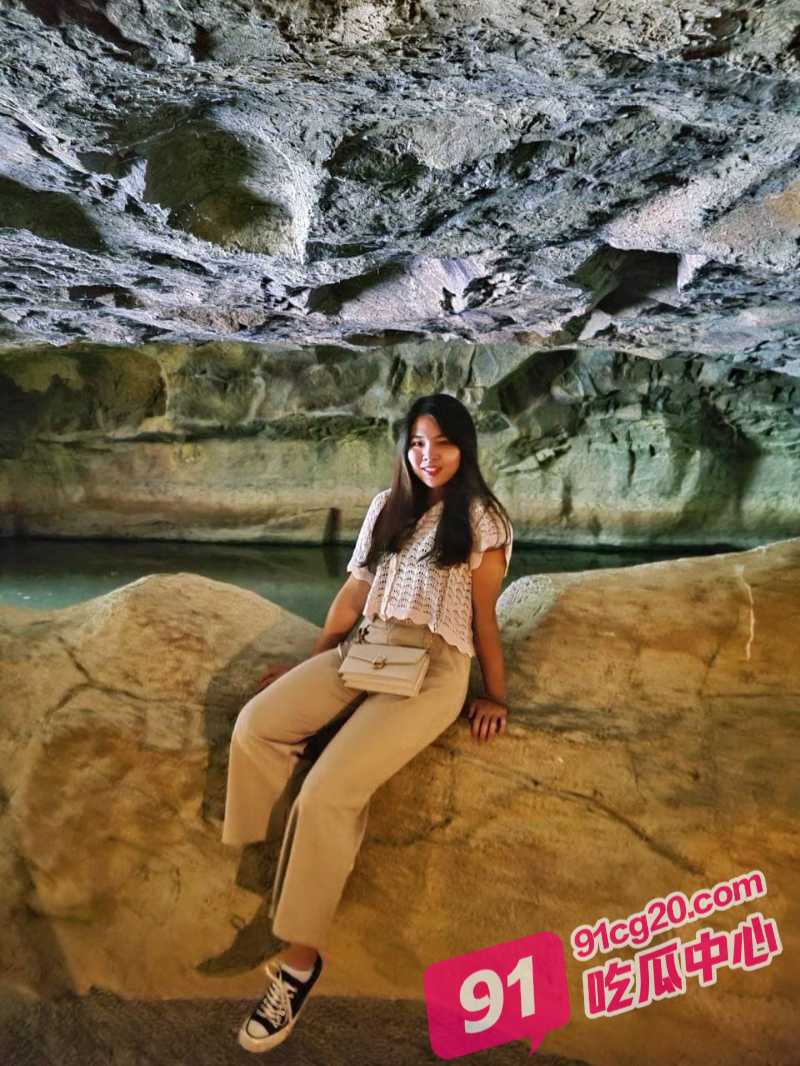 上海一女子拍淫秽视频被捕 没想到这么哇塞 希望她出来后能够重操旧业！ 配图15