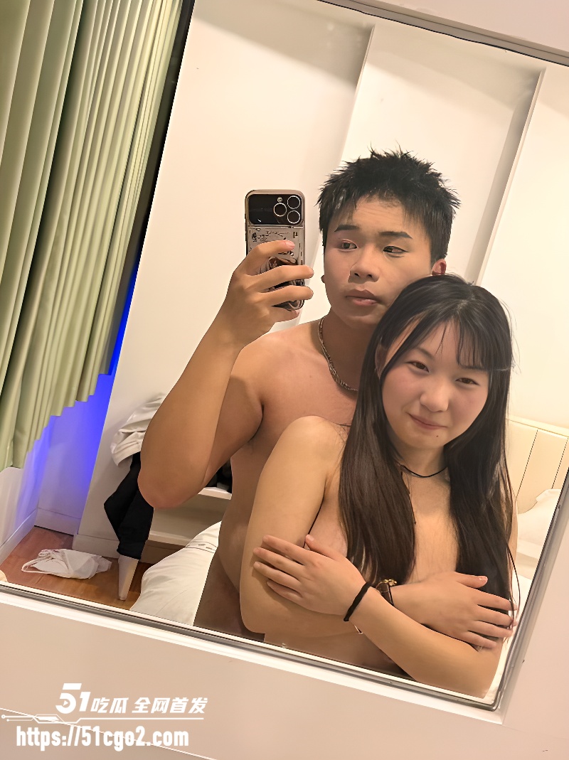 安徽合肥母狗女大 被渣男赵匡胤酒店调教 4 安徽合肥母狗女大 被渣男赵匡胤酒店调教 4