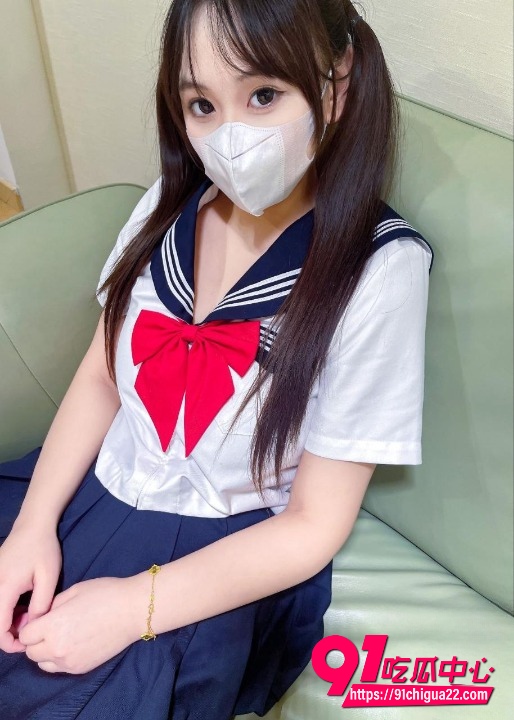 D罩杯的一线天女儿1