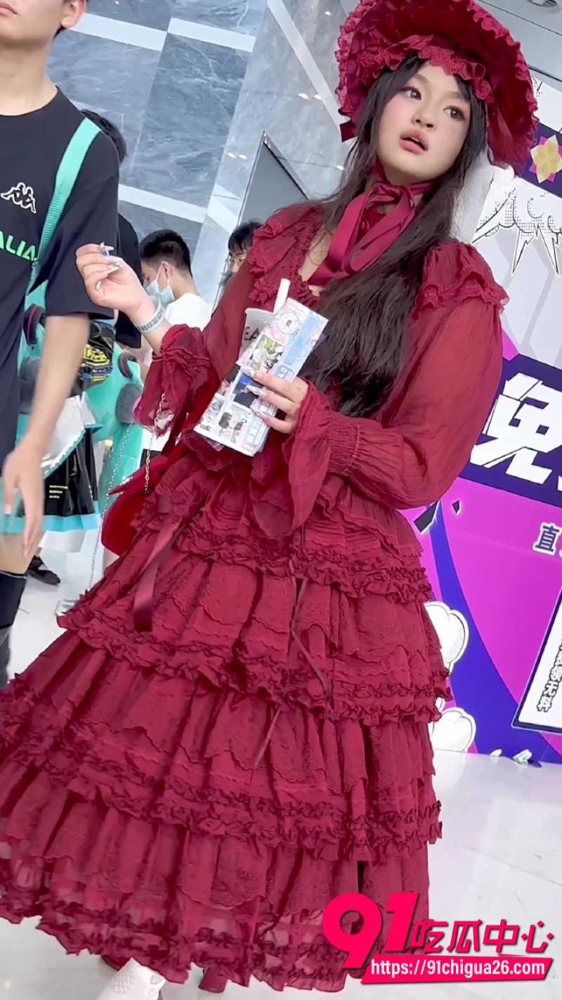 KFC抄底洛丽塔学生妹1