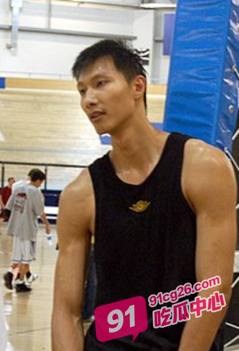 易建联被爆嫖娼TS事件背后 TS网红博主解答为什么直男会喜欢TS！ 配图2