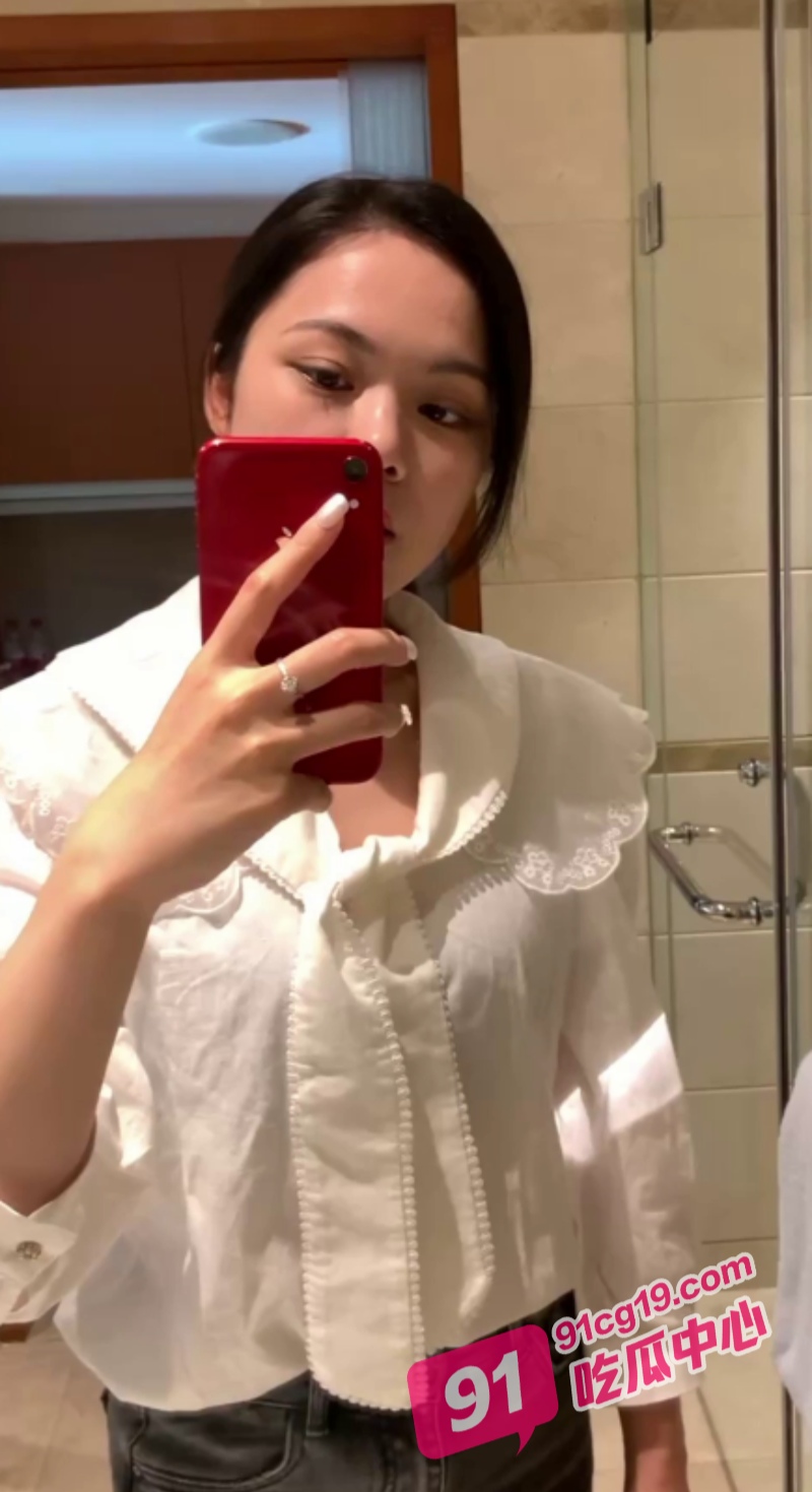 合肥学院张悦调教视频集锦 清纯大学生沦为万人骑！ 配图