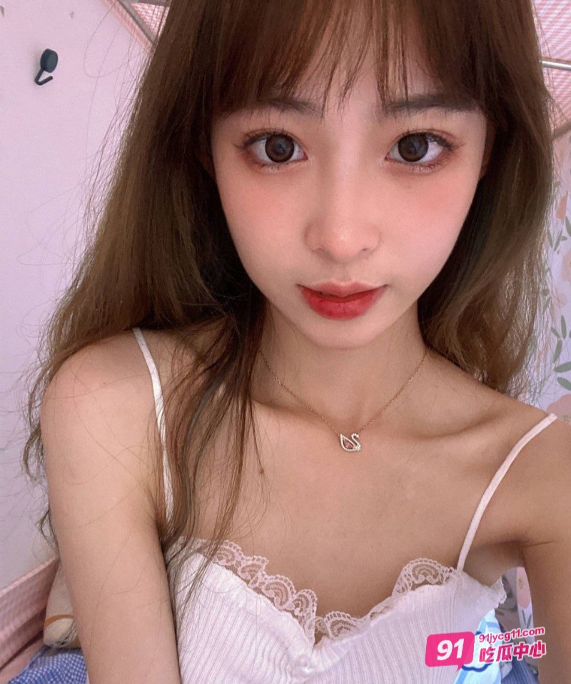 郑州少妇杨立青 在网吧刺激口交 少妇全是是宝藏～ 配图4