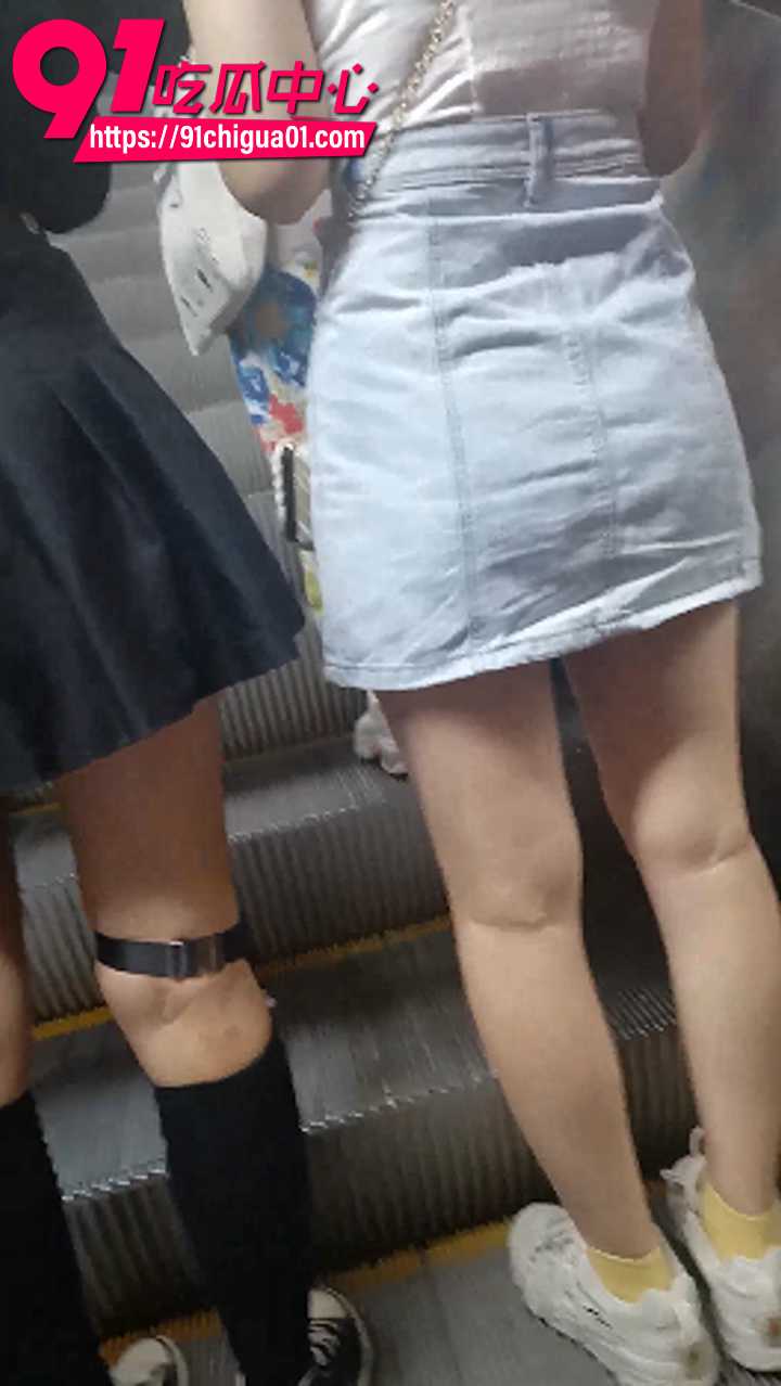 地铁涂鸦性感美少女4 地铁涂鸦性感美少女4
